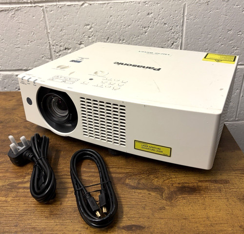 Panasonic 5000 lumens 1080p - panasonic,