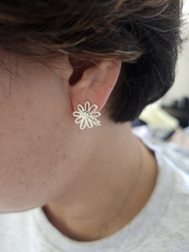 Silver tone flower clip - tone, clip-on