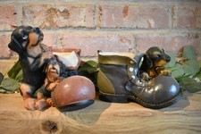 X 2 Rottweiler Puppies on Boot Plant Pot Holder Dog Garden Indoor Plant Pot (K)