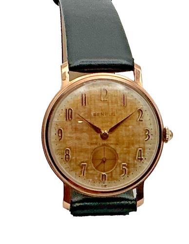Vintage benrus gold - gold, capped