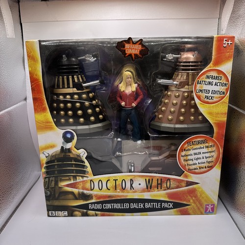 Doctor who figure set - doctor,