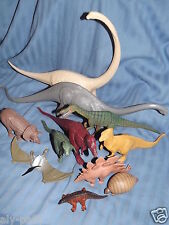 INVICTA TOYWAY BRITISH NATURAL HISTORY MUSEUM HARD PLASTIC DINOSAURS DINOSAUR 