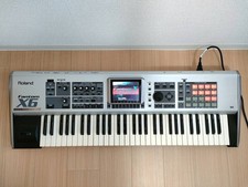 Roland Fantom X6 Synthesizer