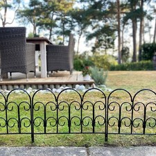 10 x Metal Garden Lawn Edging Path Flower Bed Border Fence Panels (45cm x 41cm)