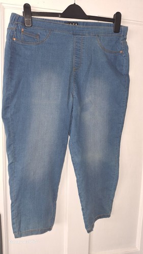 Women blue cropped jeans - women's,