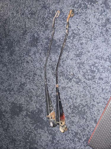 T25 front wiper arms - wiper,