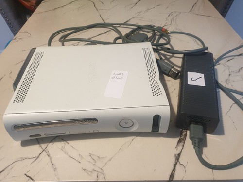Xbox 360 white console - xbox,