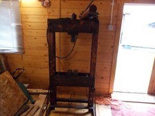 20 ton Epco Hydrolic Bearing Press