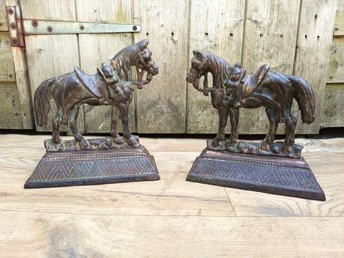 Vintage pair iron horse - pair,