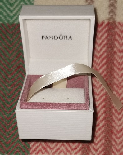 New white pandora gift - white,