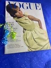 VOGUE MAGAZINE 1964 October stylish FREE GIFT WRAP  Fast dispatch