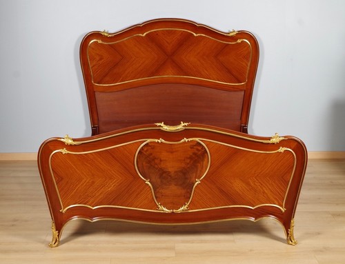 Louis style bed signed - louis,