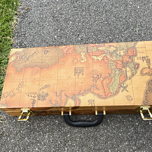 Vintage poker chip case