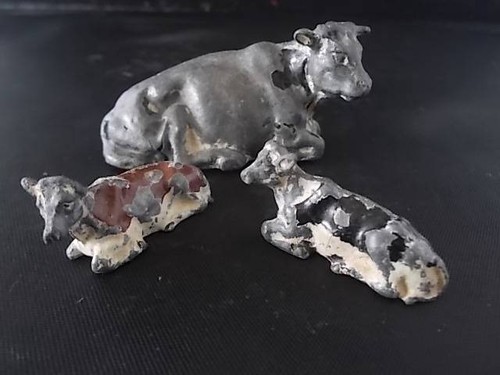 Pair vintage britains lead - britains,
