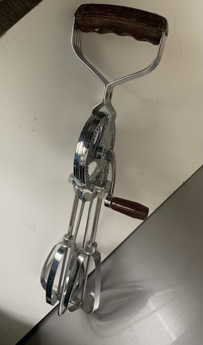Rotary hand whisk egg - rotary, beater