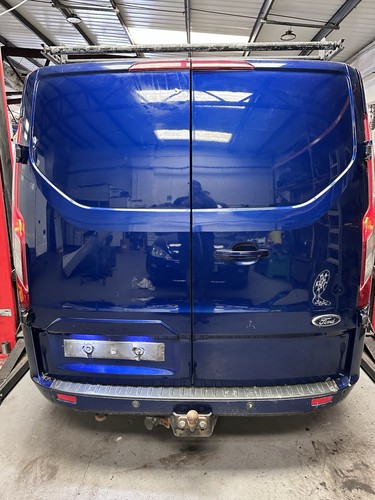 Ford transit custom rear doors - transit,
