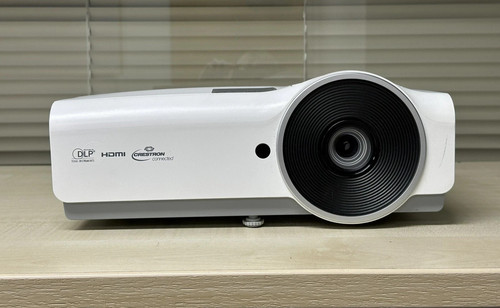 Projector vivitek dx813 - projector,