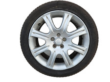 JAGUAR XJ ALLOY WHEEL 18" INCH
