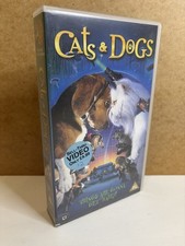 Cats and Dogs 2001 VHS Video