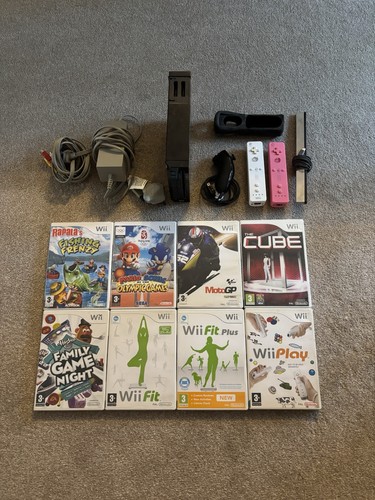 Nintendo wii black console - nintendo,