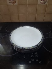 1 X Denby Jet Dots Dinner