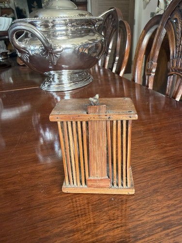 Antique rare cricket cage - rare, 3.5