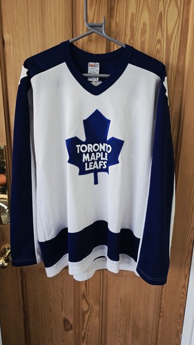 Vintage toronto maple leafs - vintage,