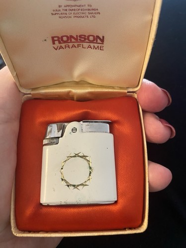 Vintage 1960s ronson milady - 1960s,