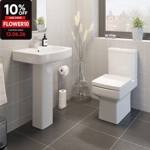 Close coupled toilet - close,