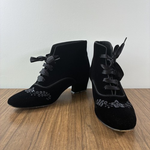 Vintage vivaldi black velvet - vintage,