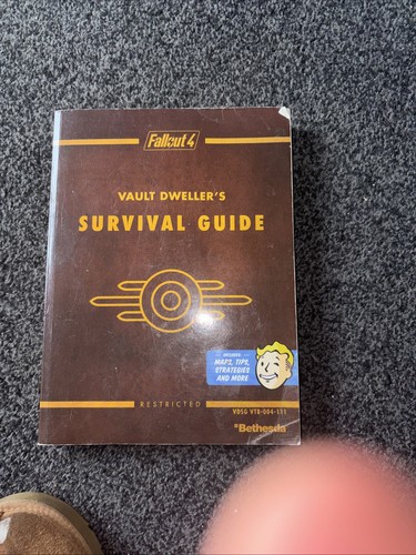 Fall out vault dwellers - 4,