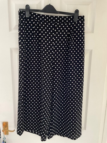 Pretty bonmarche black white - pretty,
