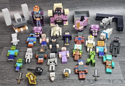Minecraft action figure bundle - minecraft,