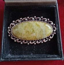 Vintage Jewellery Celtic Green Speckled Agate Marble Glass Brooch Pin 