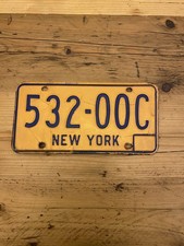 Vintage New York US Car License Plate 532-00C