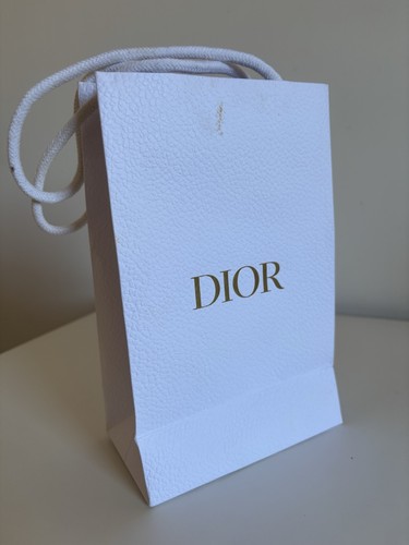 Dior gift bag - gift,
