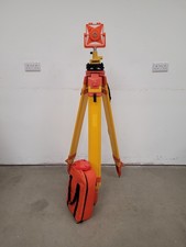 Topcon Surveying Reflector Prism with Carry Case & Surveyors Tripod