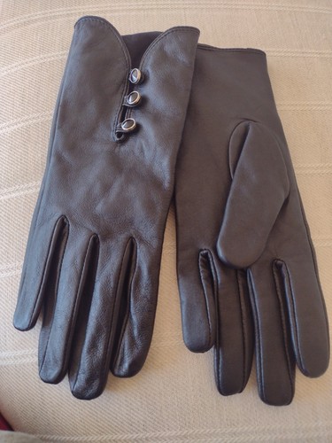 Soft black leather gloves - black,