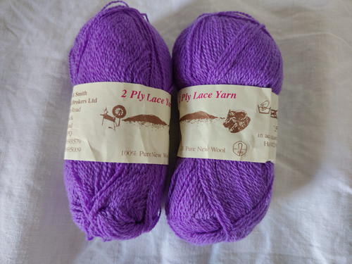25g laceweight jamieson - x,