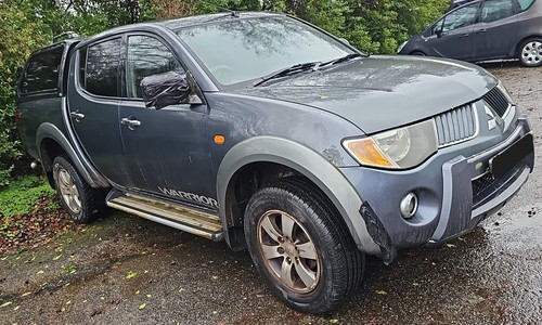 2005 mitsubishi l200 - 2005,
