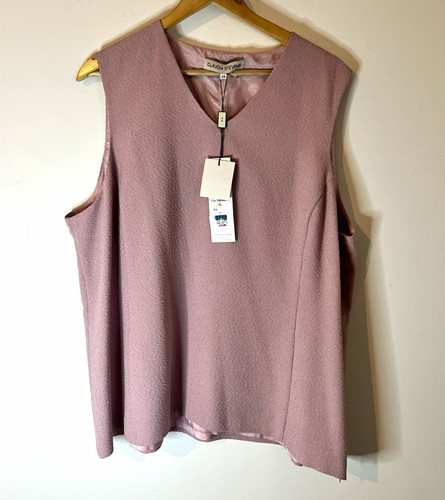 Claudia stevens pink neck - claudia, v-neck