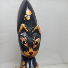 Vintage Hand Painted Wooden Cats Figurine Black  Good condition 