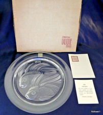 LALIQUE Annual Edition Plate - 1975 Fish Duet, boxed, paperwork, original label