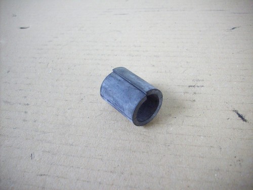 Rubber holder front
