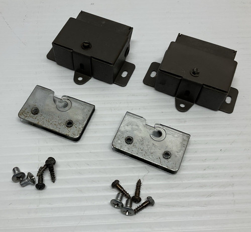 Pair dust cover hinges vtg - pair,