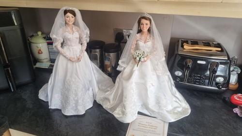 Two collectable princess - princess, kate