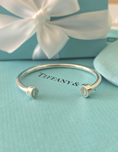 Return tiffany co - &, co.