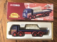 Corgi 26201 Albion Caledonian Platform Lorry & Sacks TW DAVIDSON - 1/50 Ltd Ed