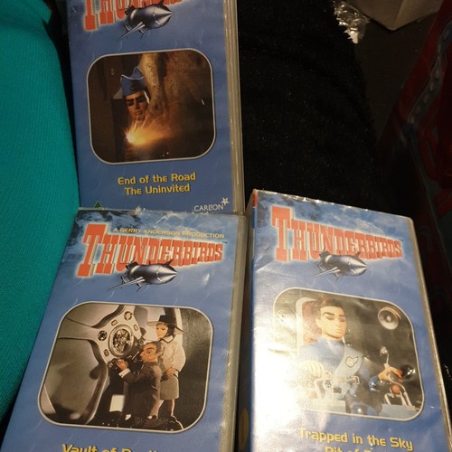 Thunderbirds vhs cassette - thunderbirds,