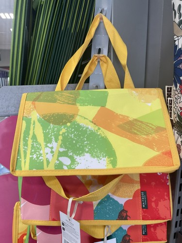 Bnwt waitrose premium summer - bnwt,